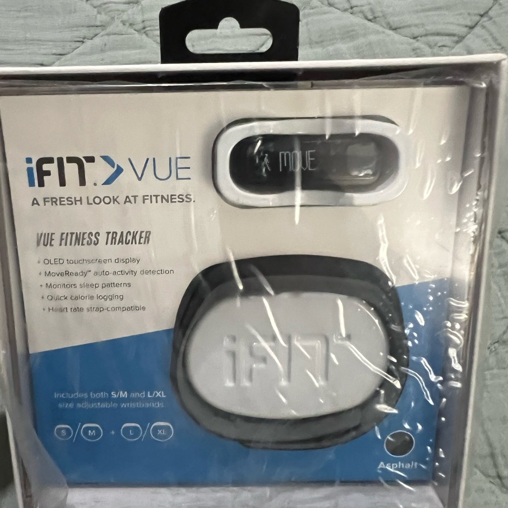iFit Vue Fitness Tracker with Black Band